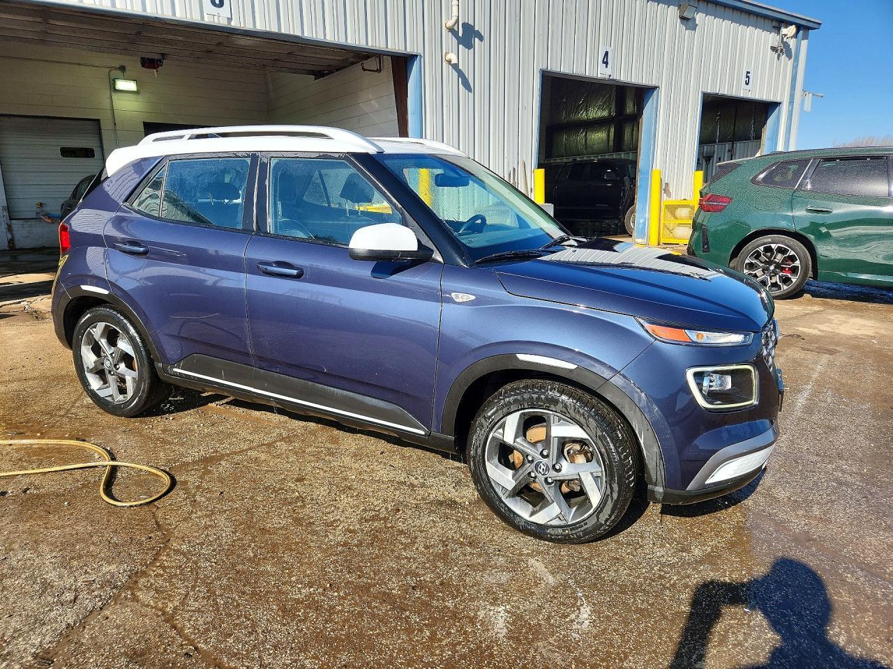 2021 Hyundai Venue Denim - Фото 4