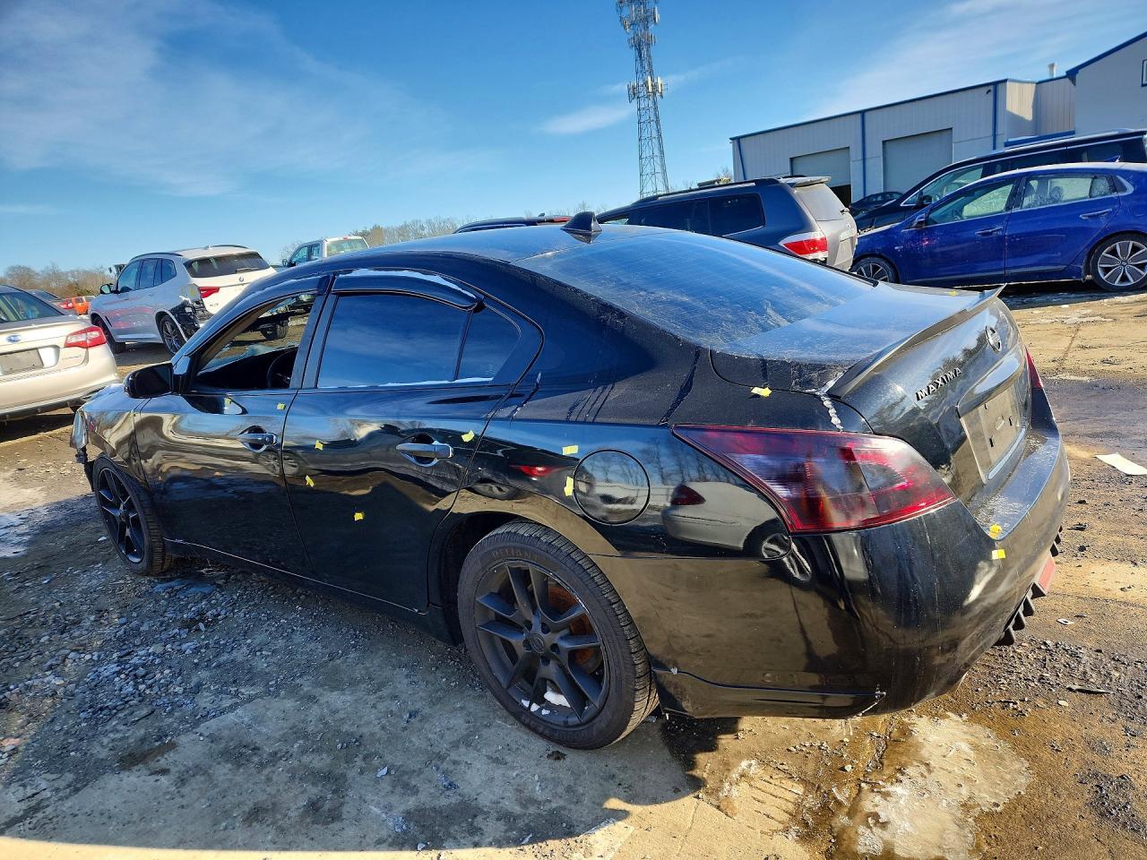2011 Nissan Maxima S - Image 2