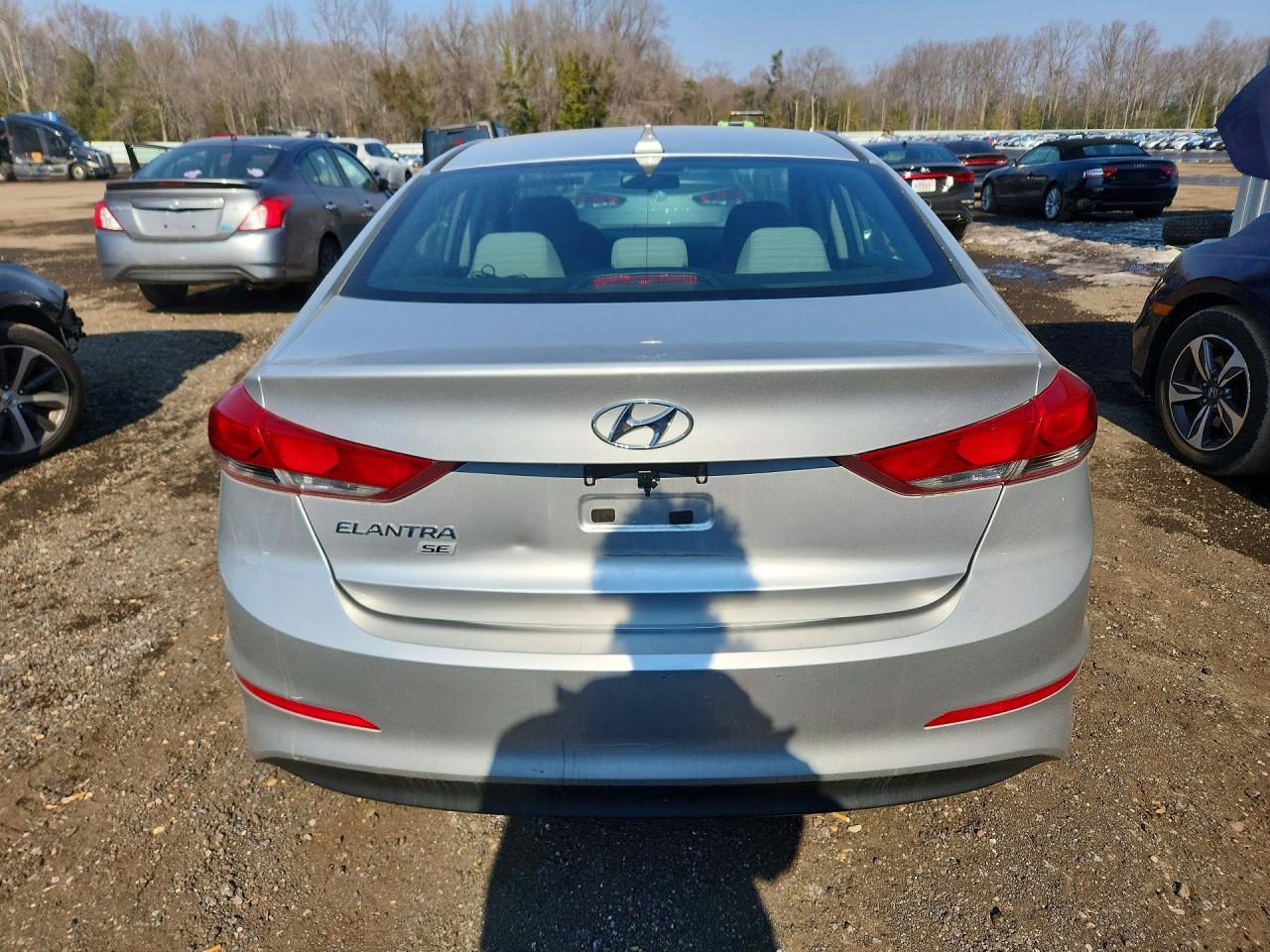 2017 Hyundai Elantra Se - Фото 6