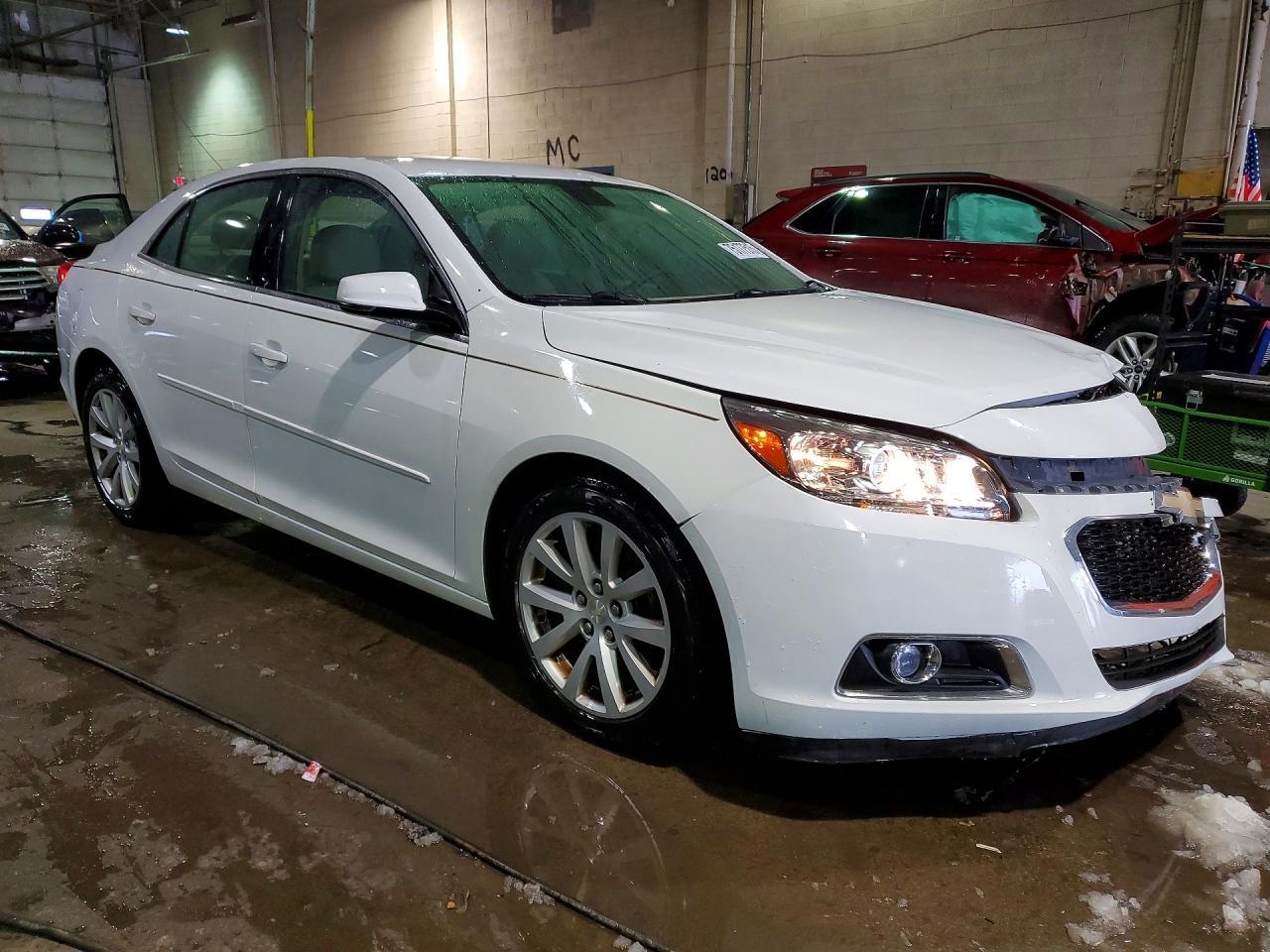 2015 Chevrolet Malibu 2Lt - Фото 4
