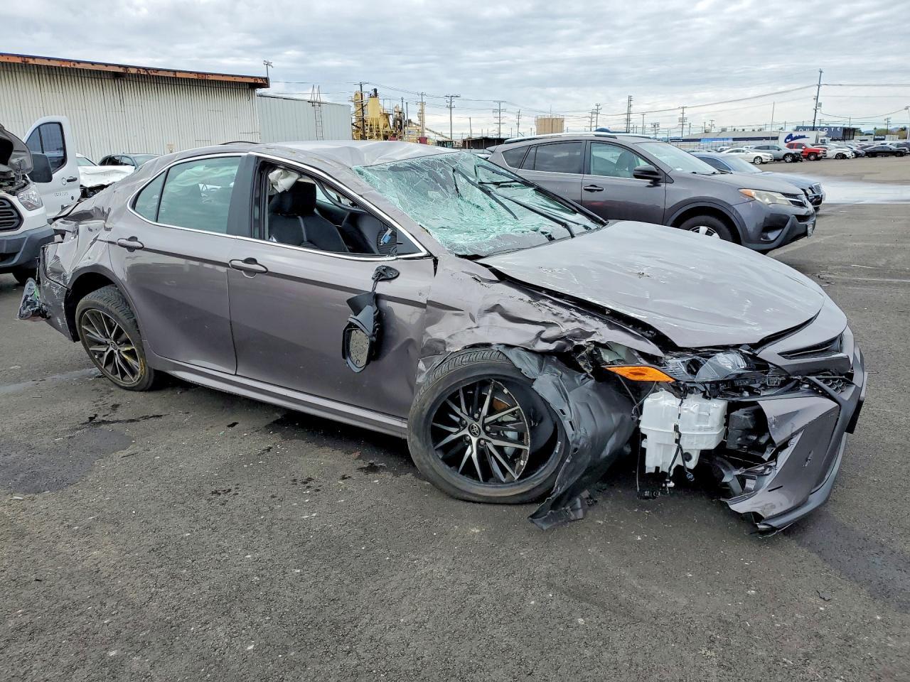 2024 Toyota Camry Se Night Shade - Image 4