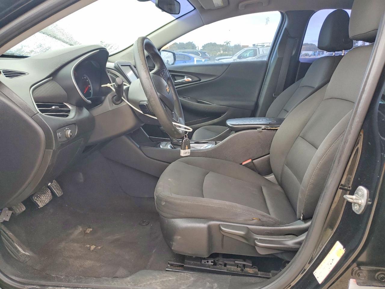 2017 Chevrolet Malibu Ls - Image 7