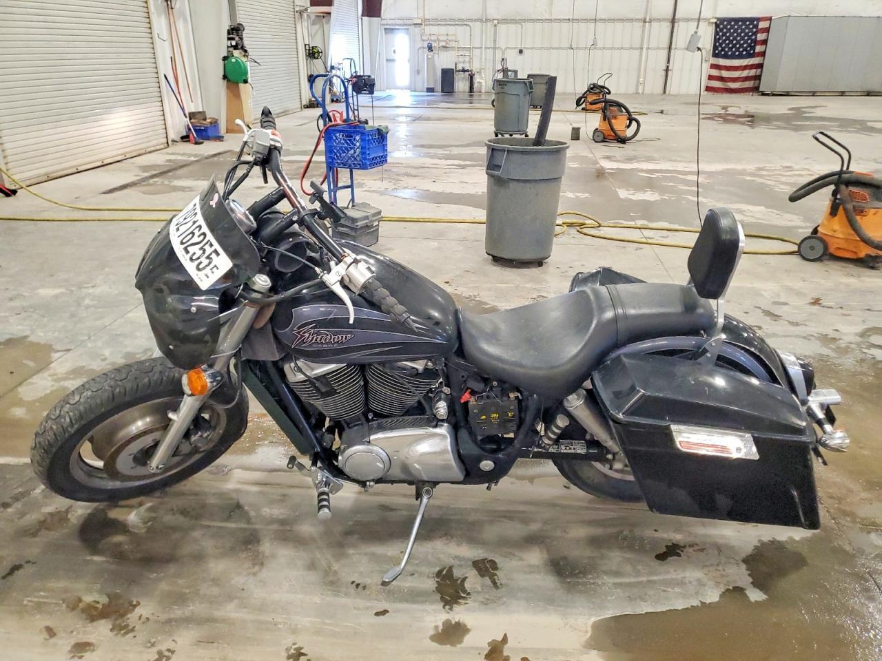 2001 Honda Vt1100 C2 - Фото 3