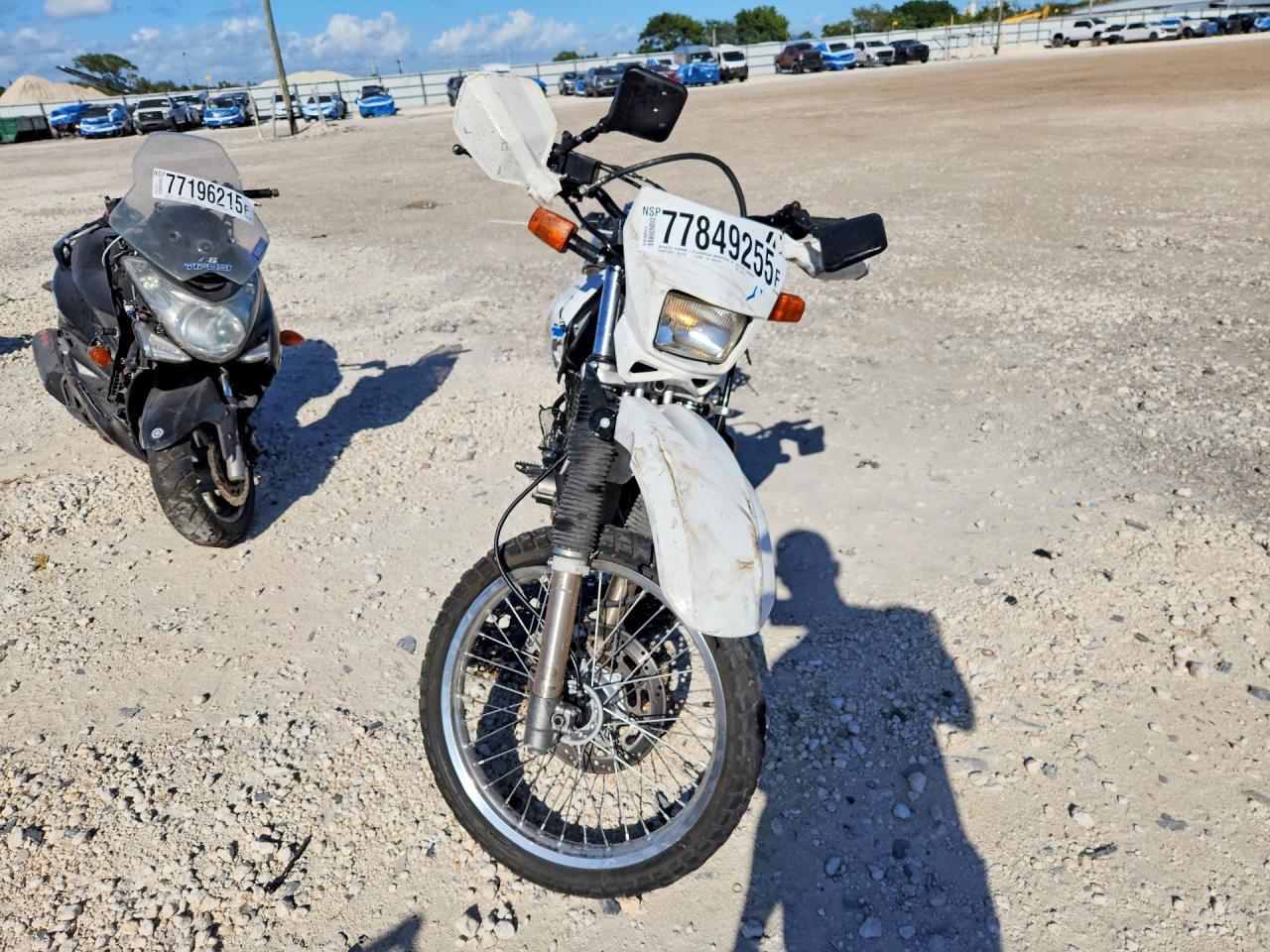 2025 Suzuki Dr650 Se - Фото 2