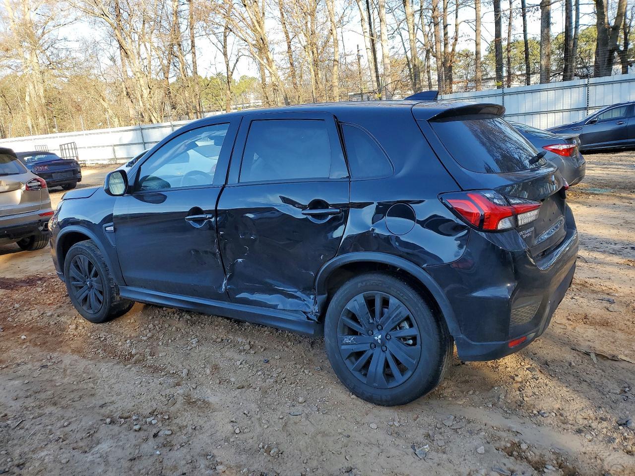 2024 Mitsubishi Outlander Sport S/Se - Фото 2