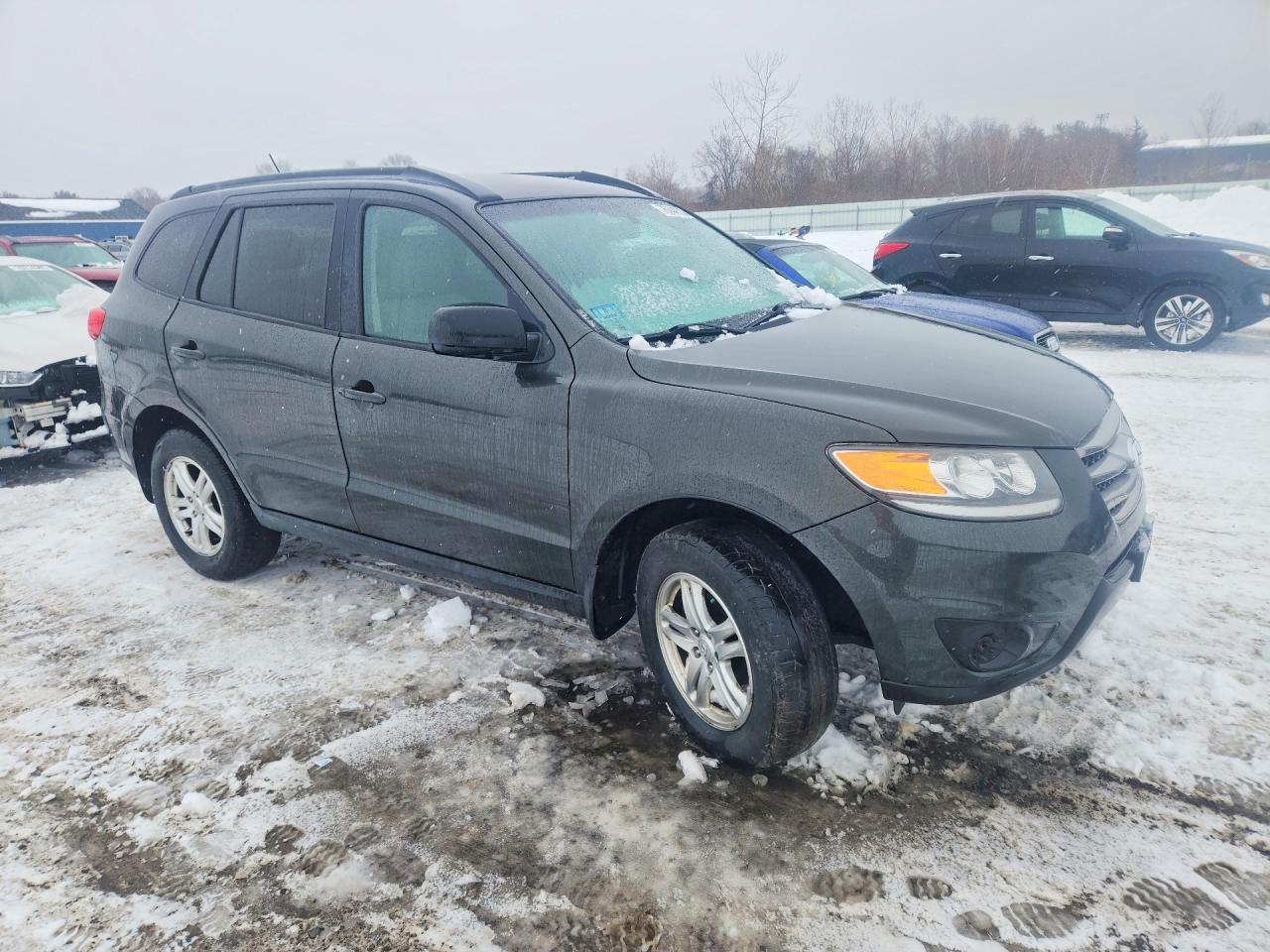 2012 Hyundai Santa Fe Gls - Image 4