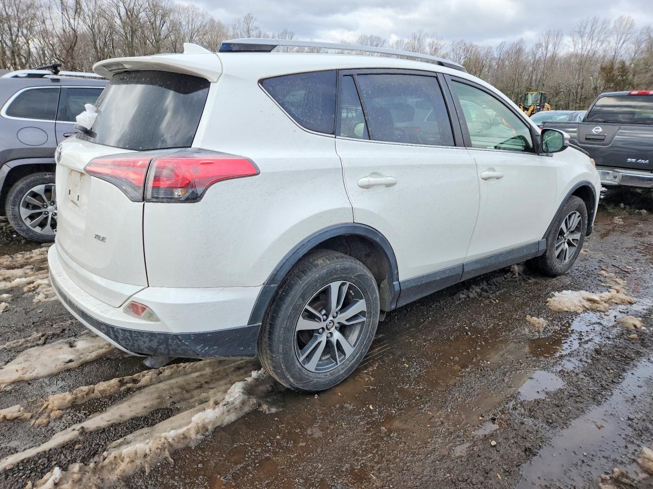 2016 Toyota Rav4 Xle - Фото 3