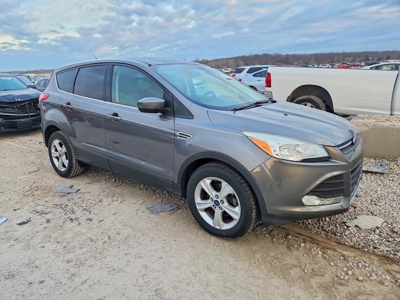 2014 Ford Escape Se - Фото 4