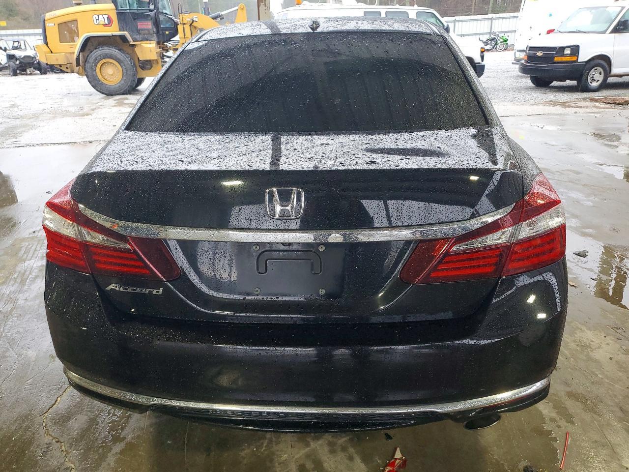 2017 Honda Accord Ex - Image 6