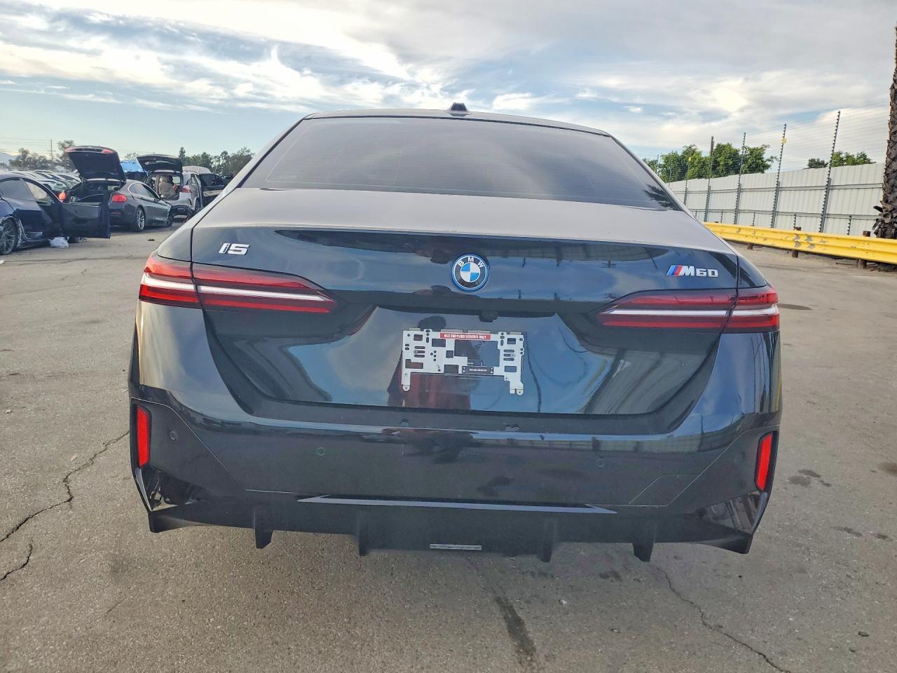 2024 BMW I5 M60 - Фото 6