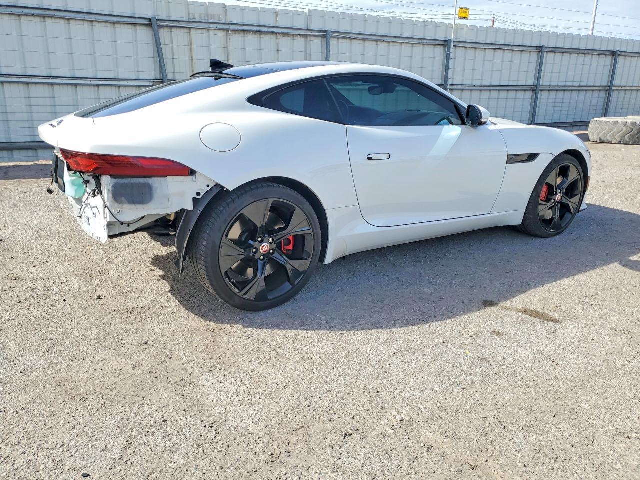 2022 Jaguar F-Type - Image 3