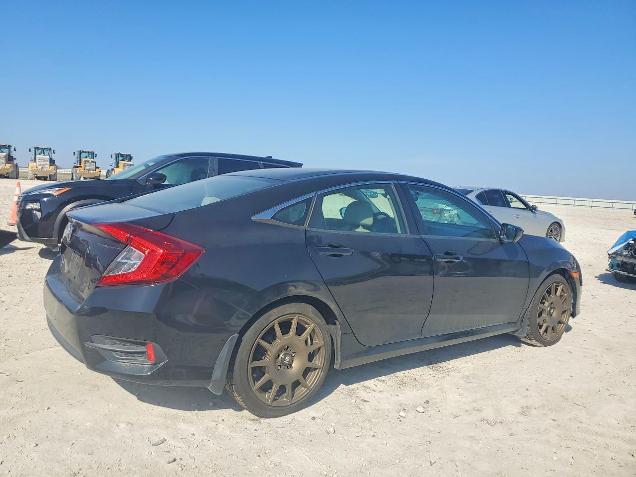 2018 Honda Civic Lx - Image 3