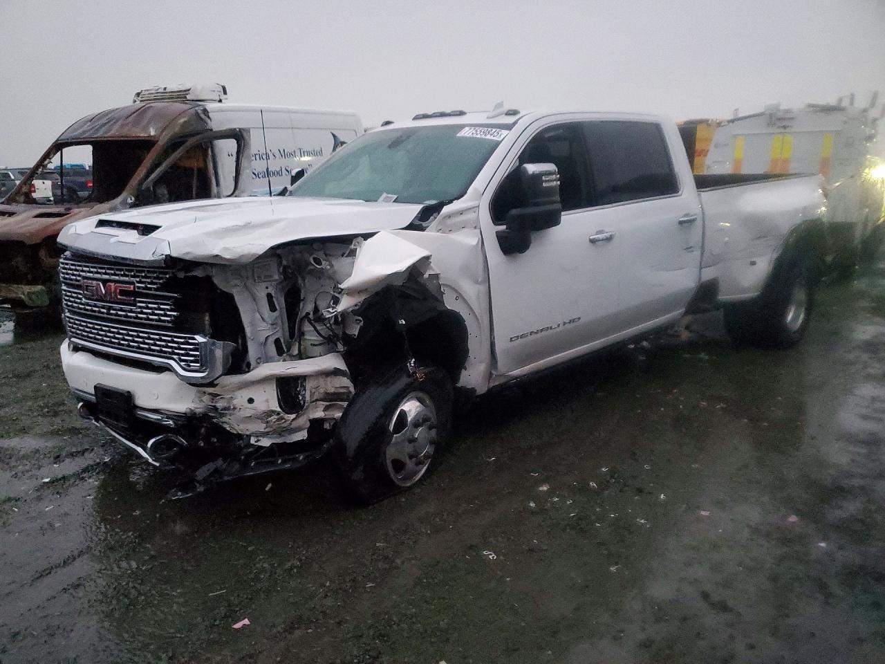 2020 GMC Sierra K3500 Denali