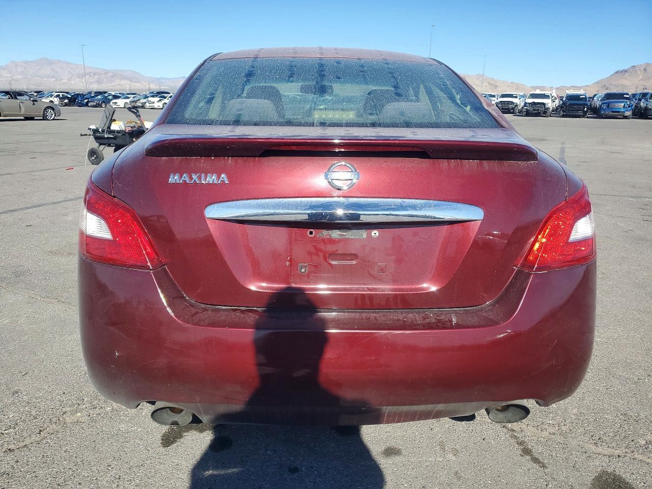 2010 Nissan Maxima S - Image 6