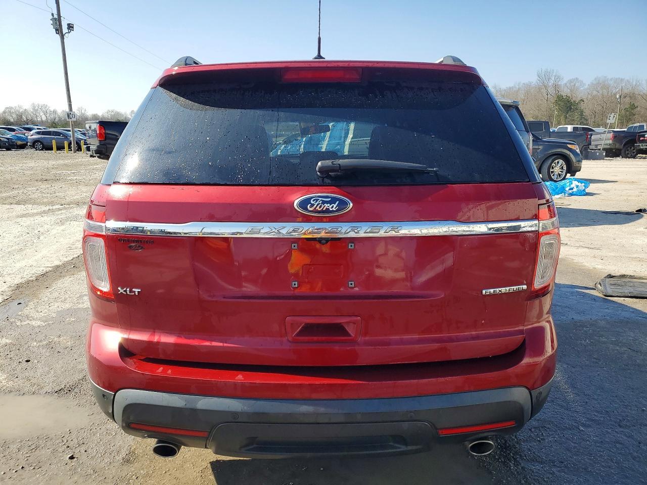 2015 Ford Explorer Xlt - Фото 6