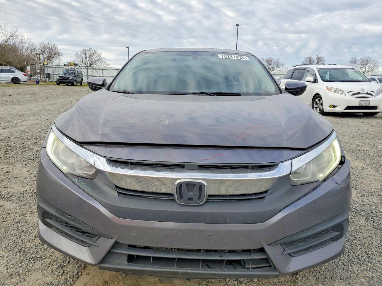 2017 Honda Civic Lx - Image 5