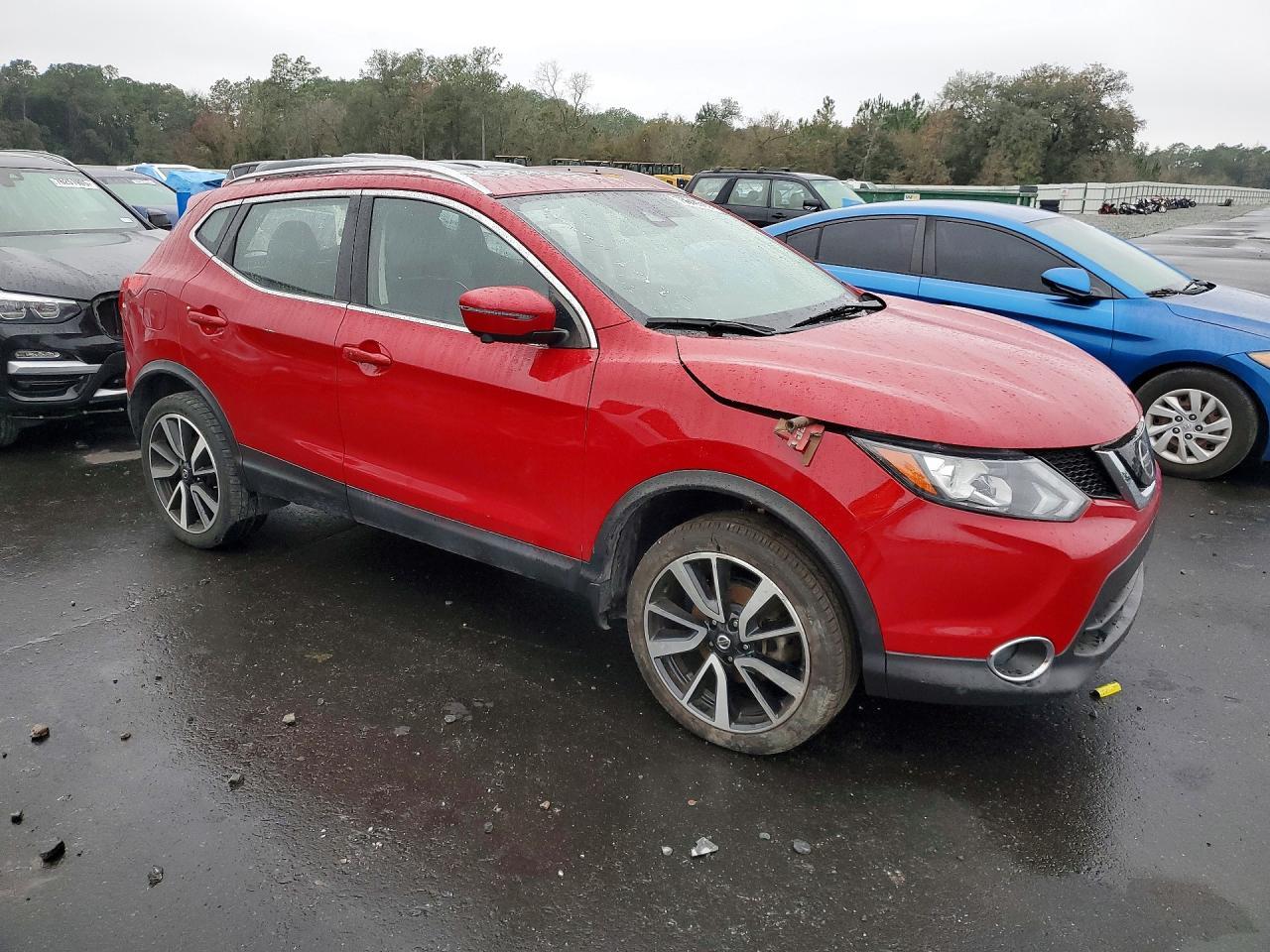 2018 Nissan Rogue Sport S - Image 4