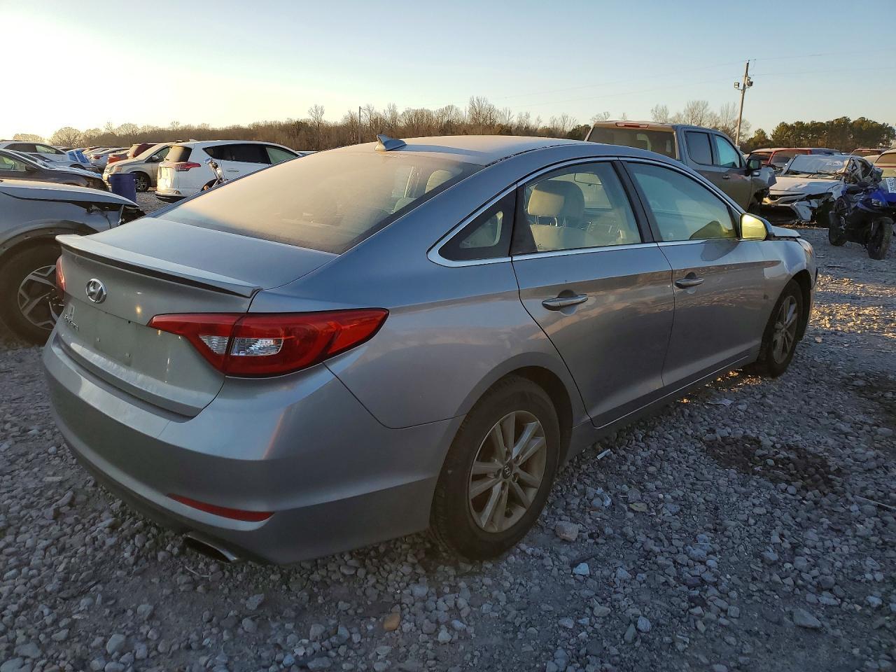 2015 Hyundai Sonata Se - Фото 3