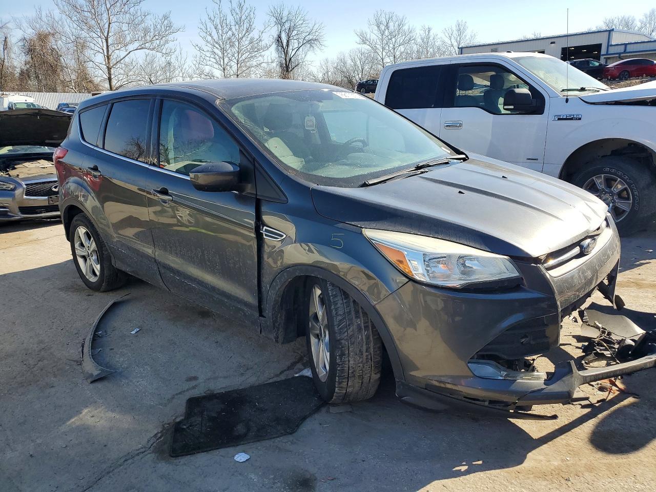 2015 Ford Escape Se - Фото 4