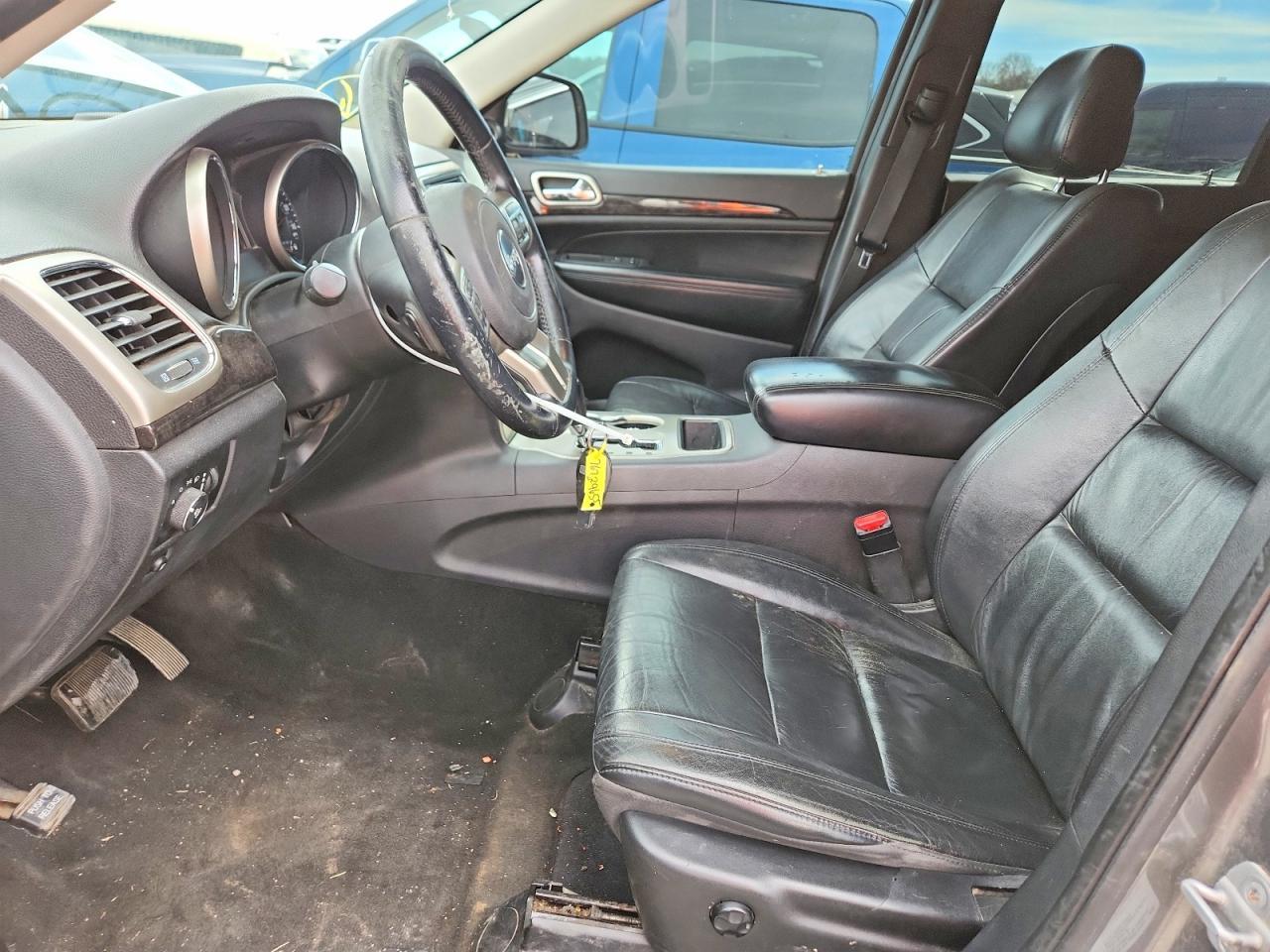 2013 Jeep Grand Cherokee Laredo - Image 7