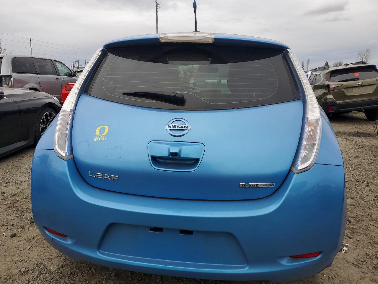 2012 Nissan Leaf Sv - Image 6