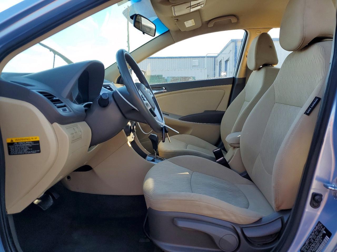 2013 Hyundai Accent Gls - Фото 7