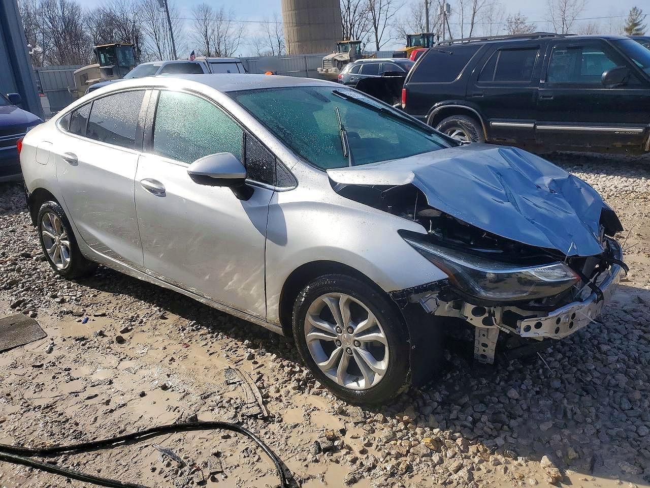 2019 Chevrolet Cruze Lt - Фото 4