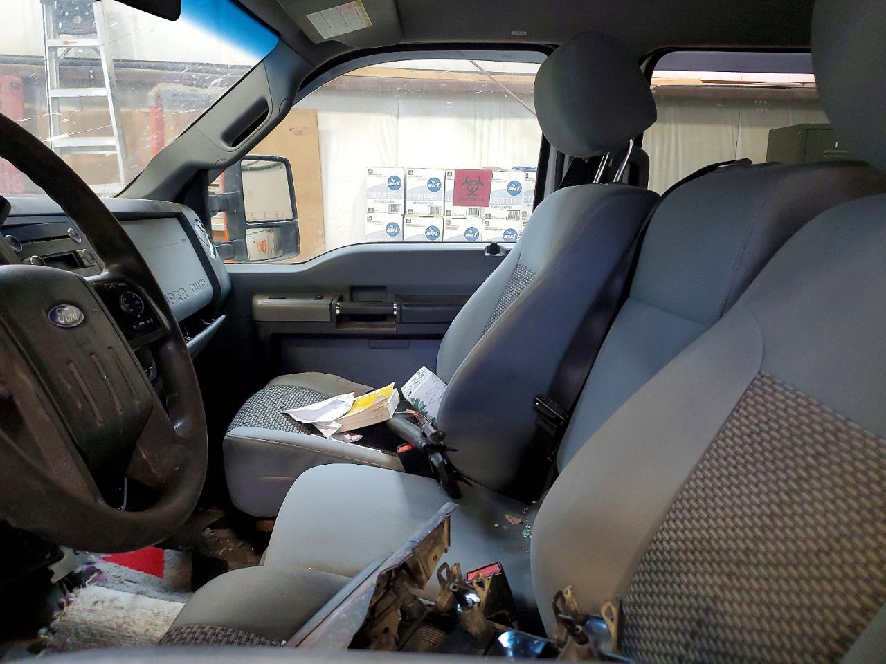 2014 Ford F250 Super Duty - Image 7