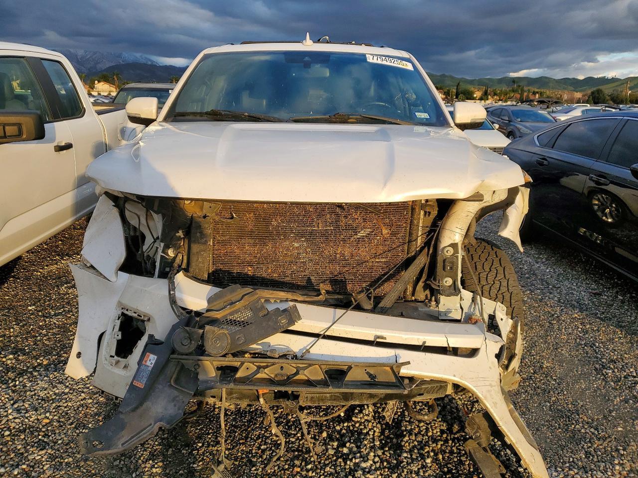 2018 Ford Expedition Max Limited - Image 5