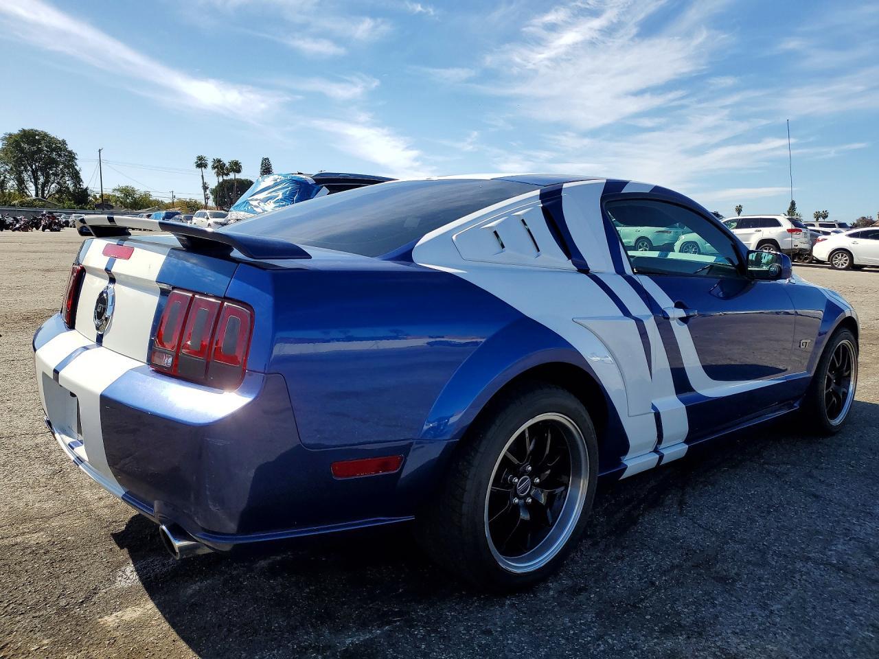 2006 Ford Mustang Gt - Фото 3