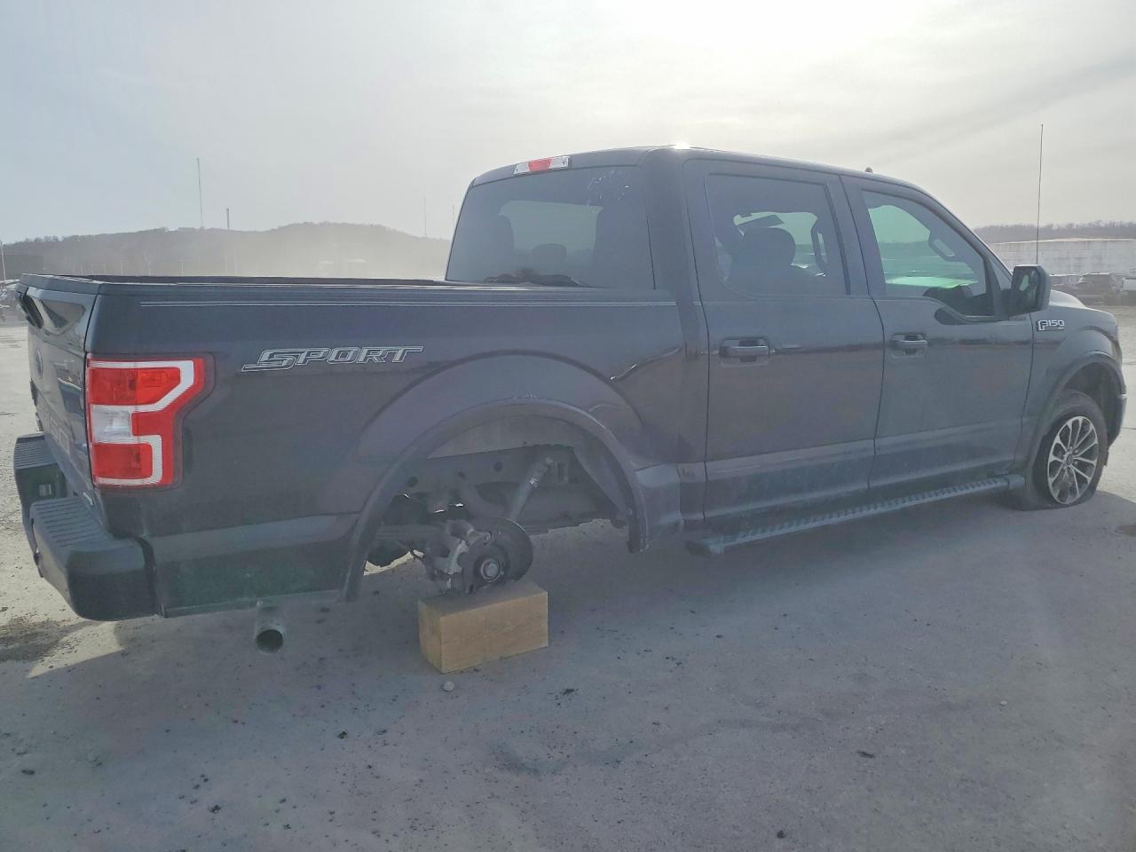 2020 Ford F150 Supercrew - Image 3