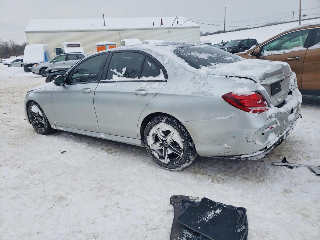 2019 Mercedes-Benz E 300 4Matic - Image 2