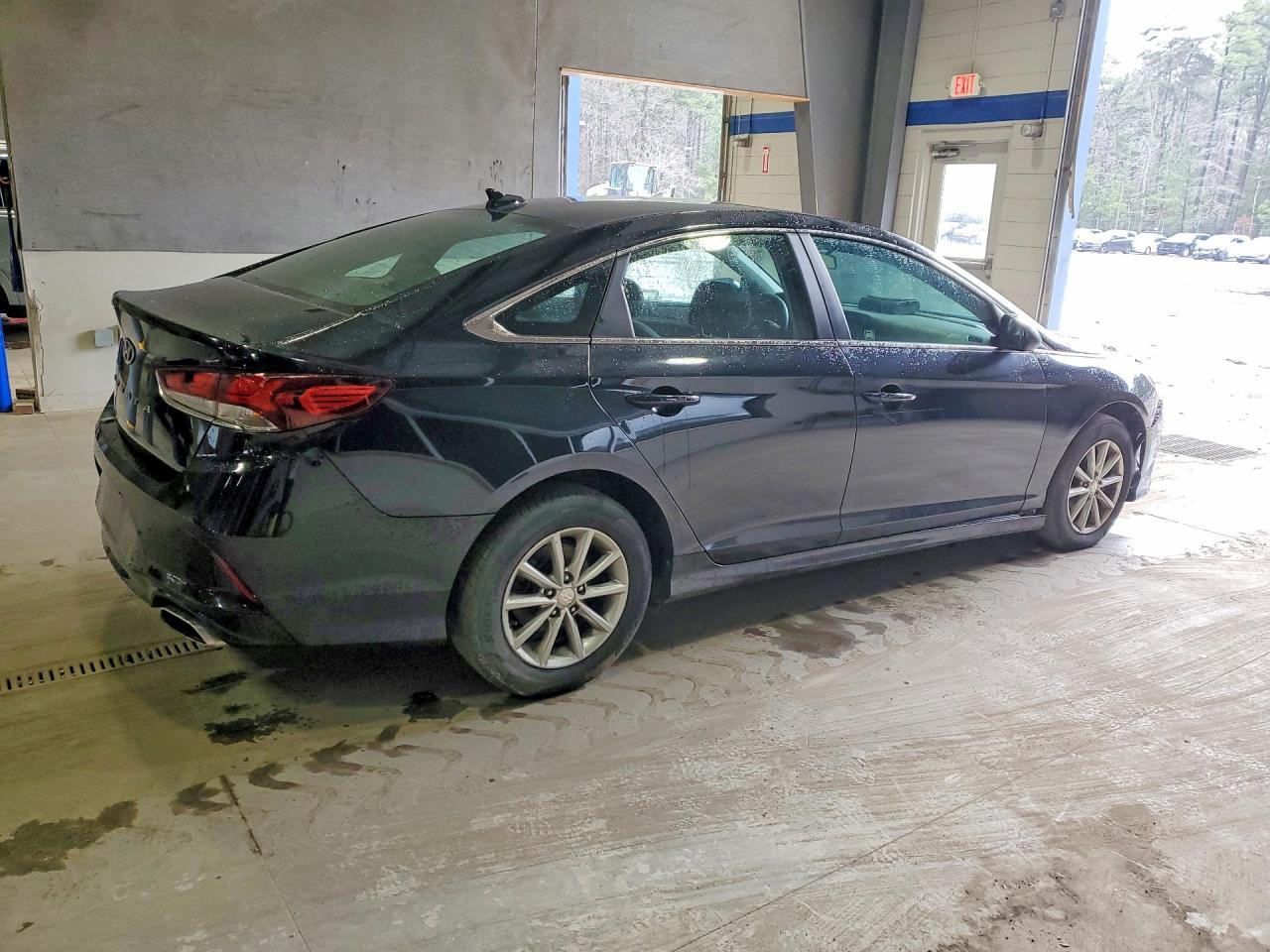 2018 Hyundai Sonata Se - Фото 3