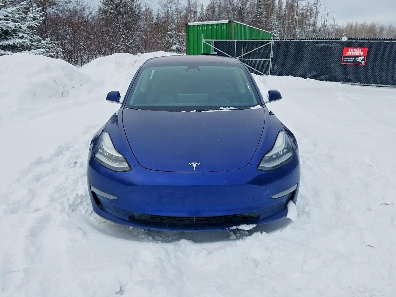 2018 Tesla Model 3 - Фото 5