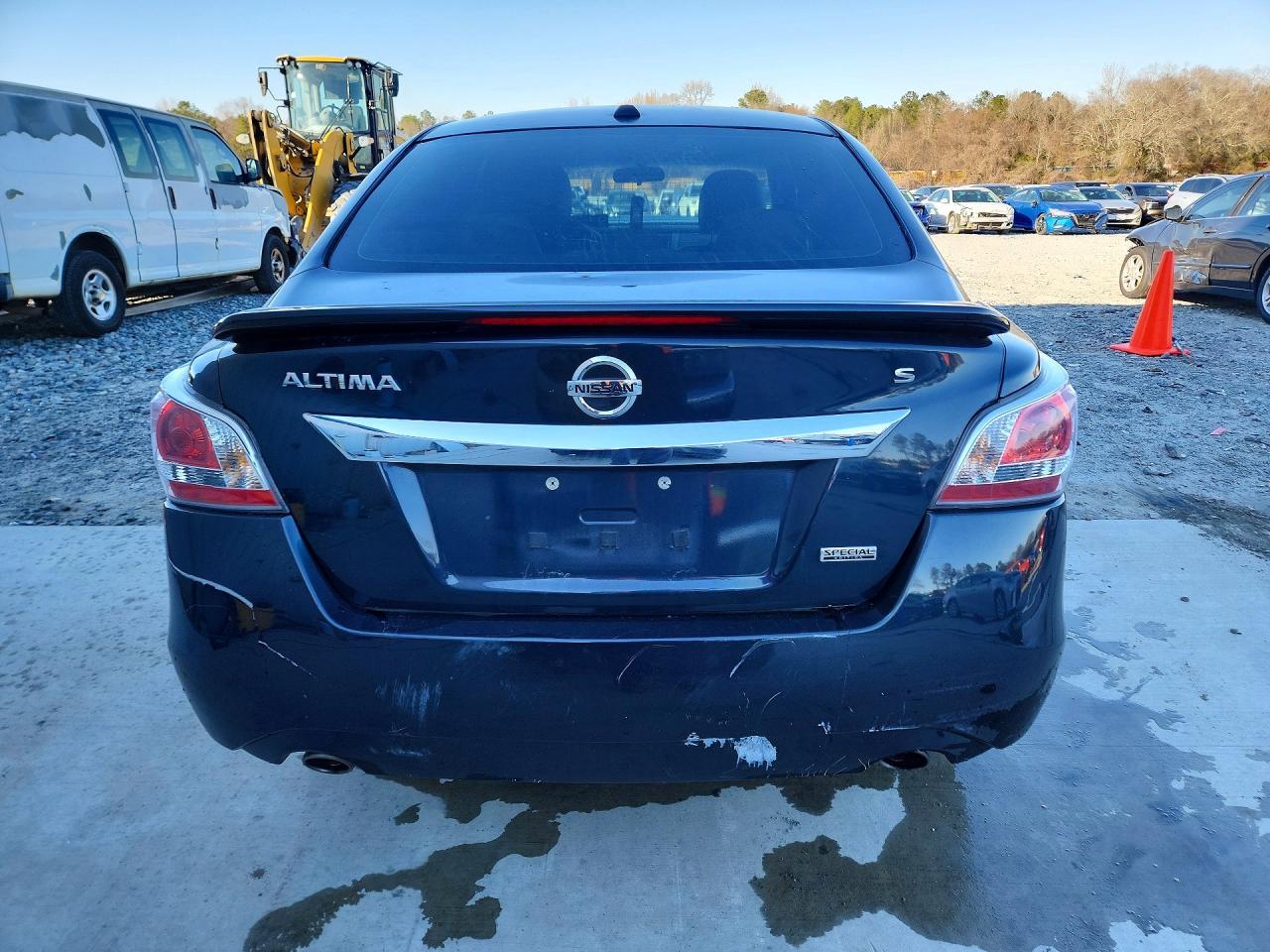 2015 Nissan Altima 2.5 S - Фото 6