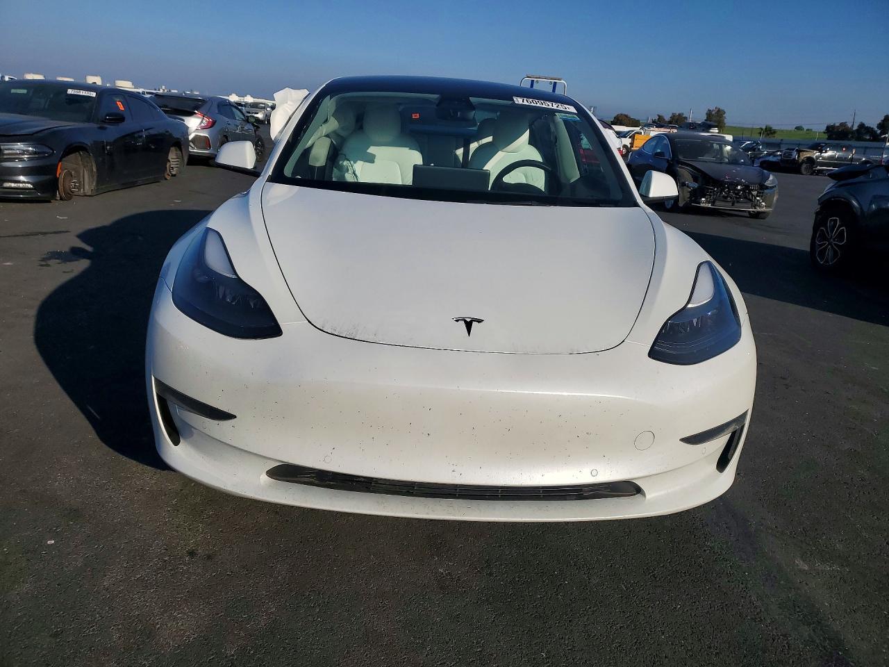 2022 Tesla Model 3 - Image 5