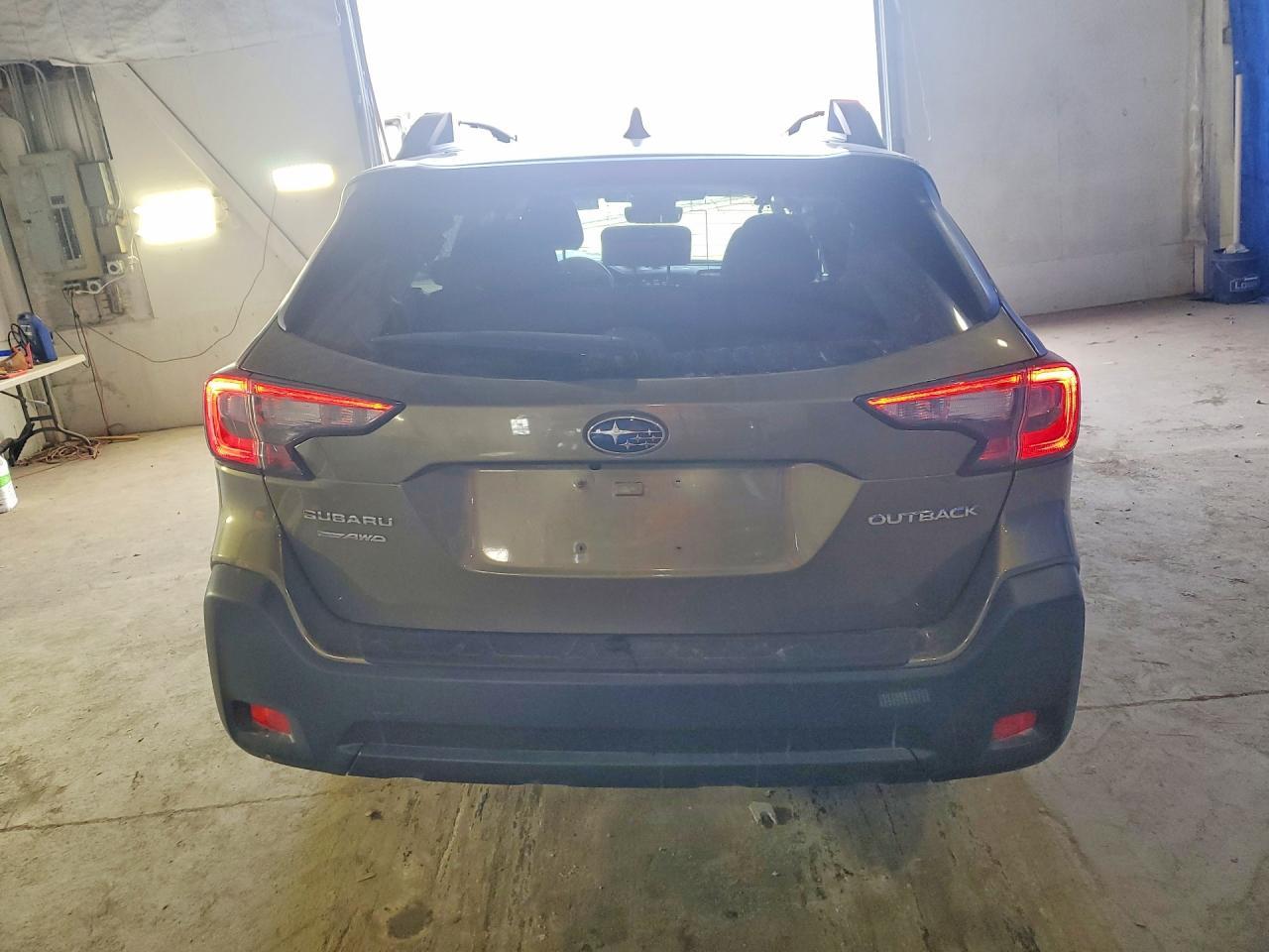 2025 Subaru Outback Premium - Фото 6