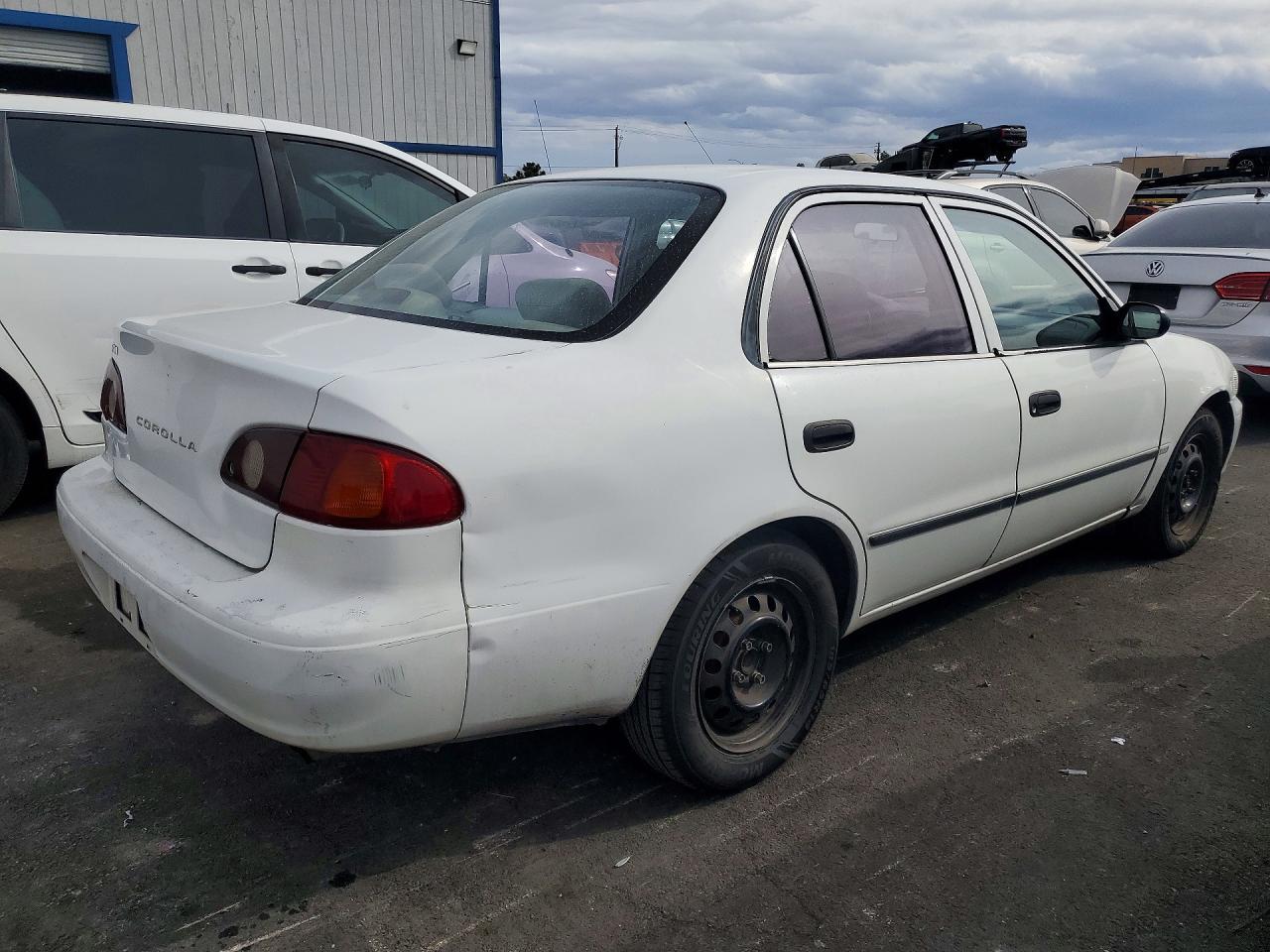 2001 Toyota Corolla Ce - Image 3