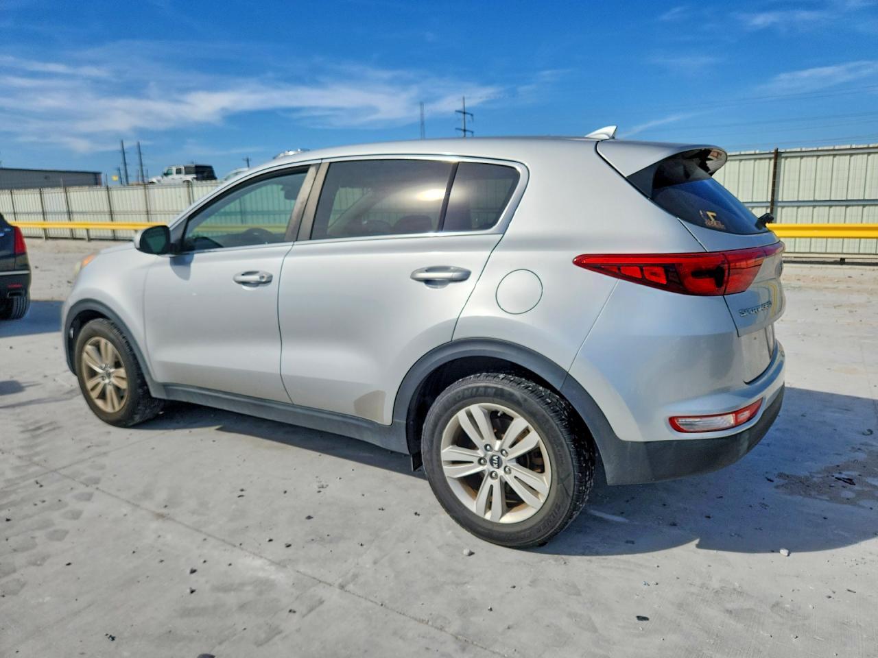 2017 Kia Sportage Lx - Image 2