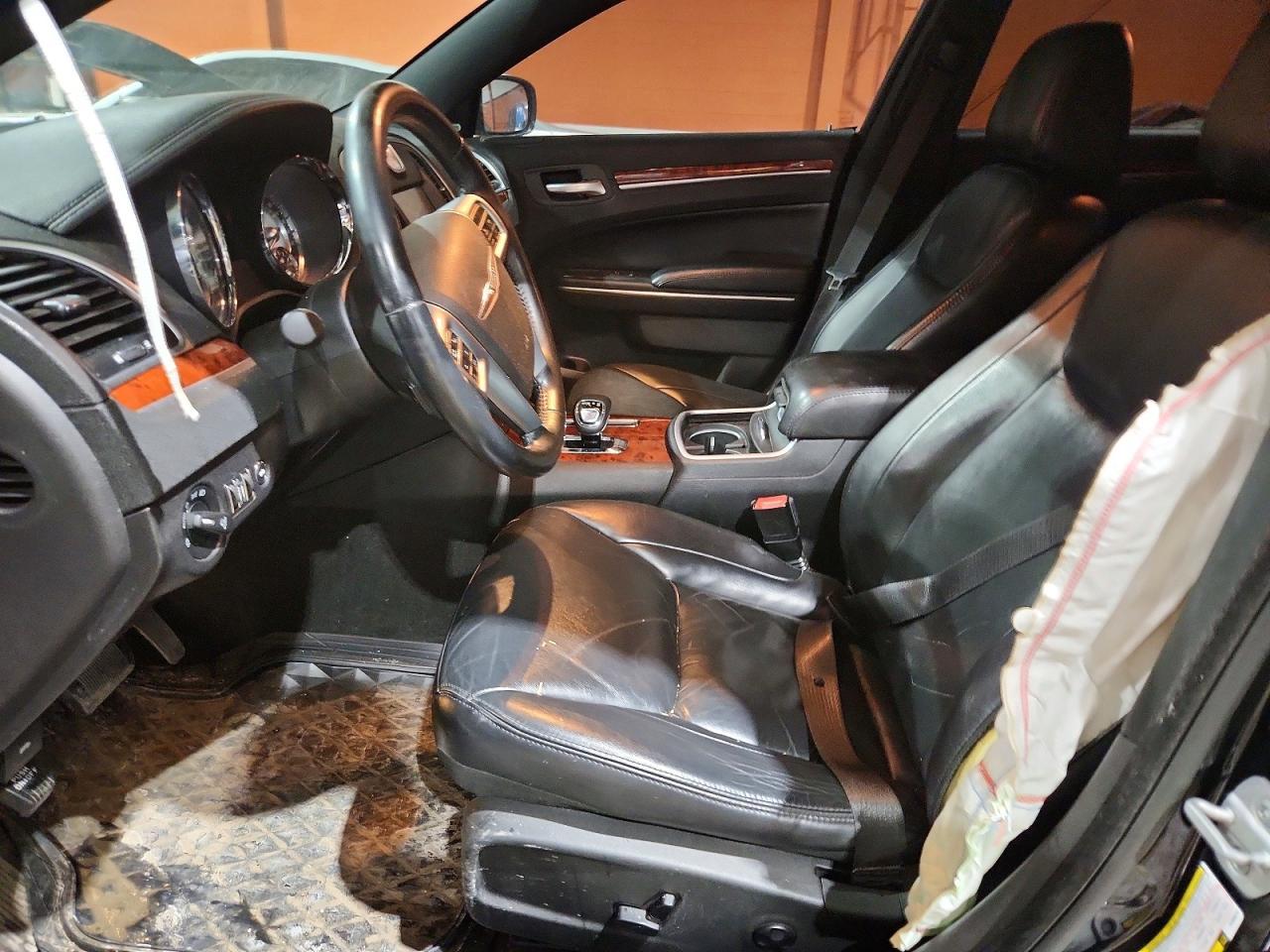 2012 Chrysler 300 Limited - Фото 7