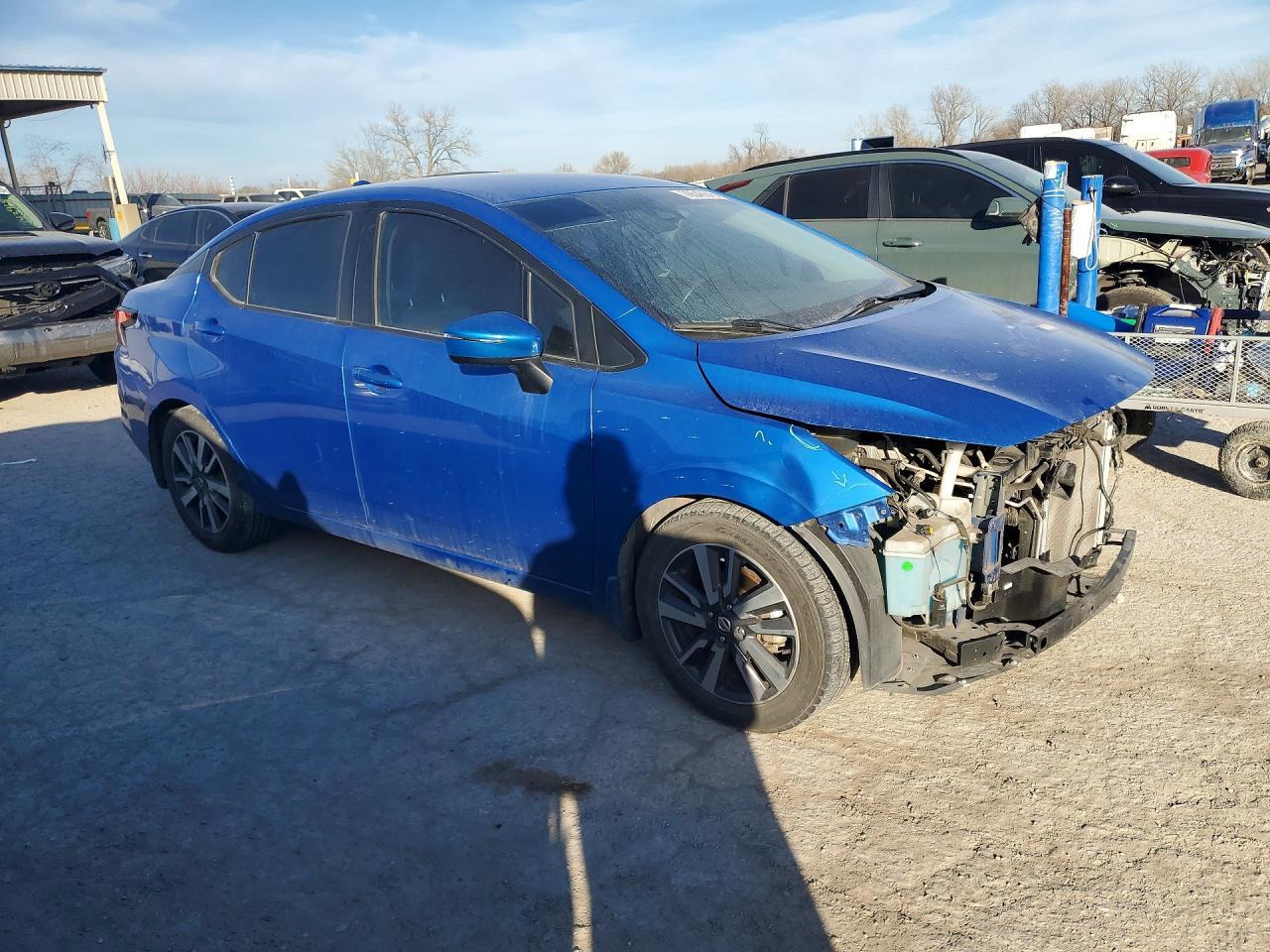 2020 Nissan Versa Sv - Фото 4
