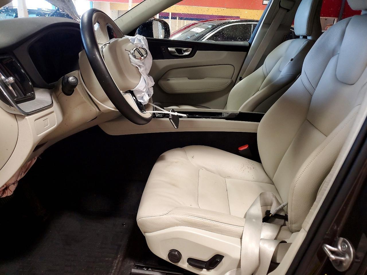 2025 Volvo Xc60 Plus - Фото 7