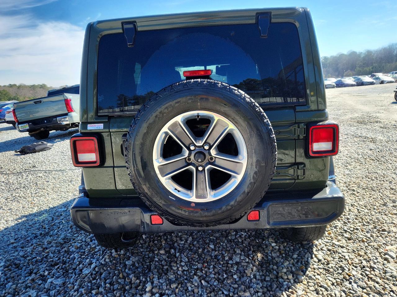 2022 Jeep Wrangler Unlimited Sahara - Image 6