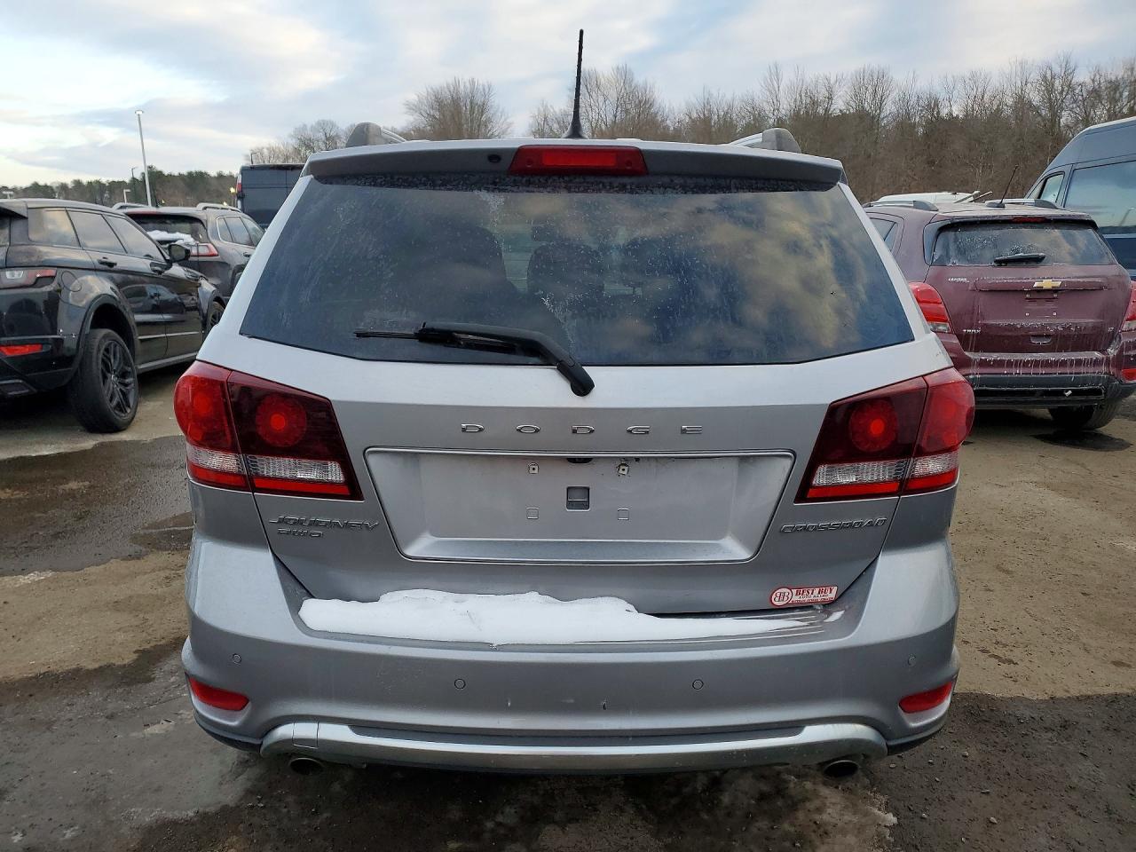 2017 Dodge Journey Crossroad - Image 6