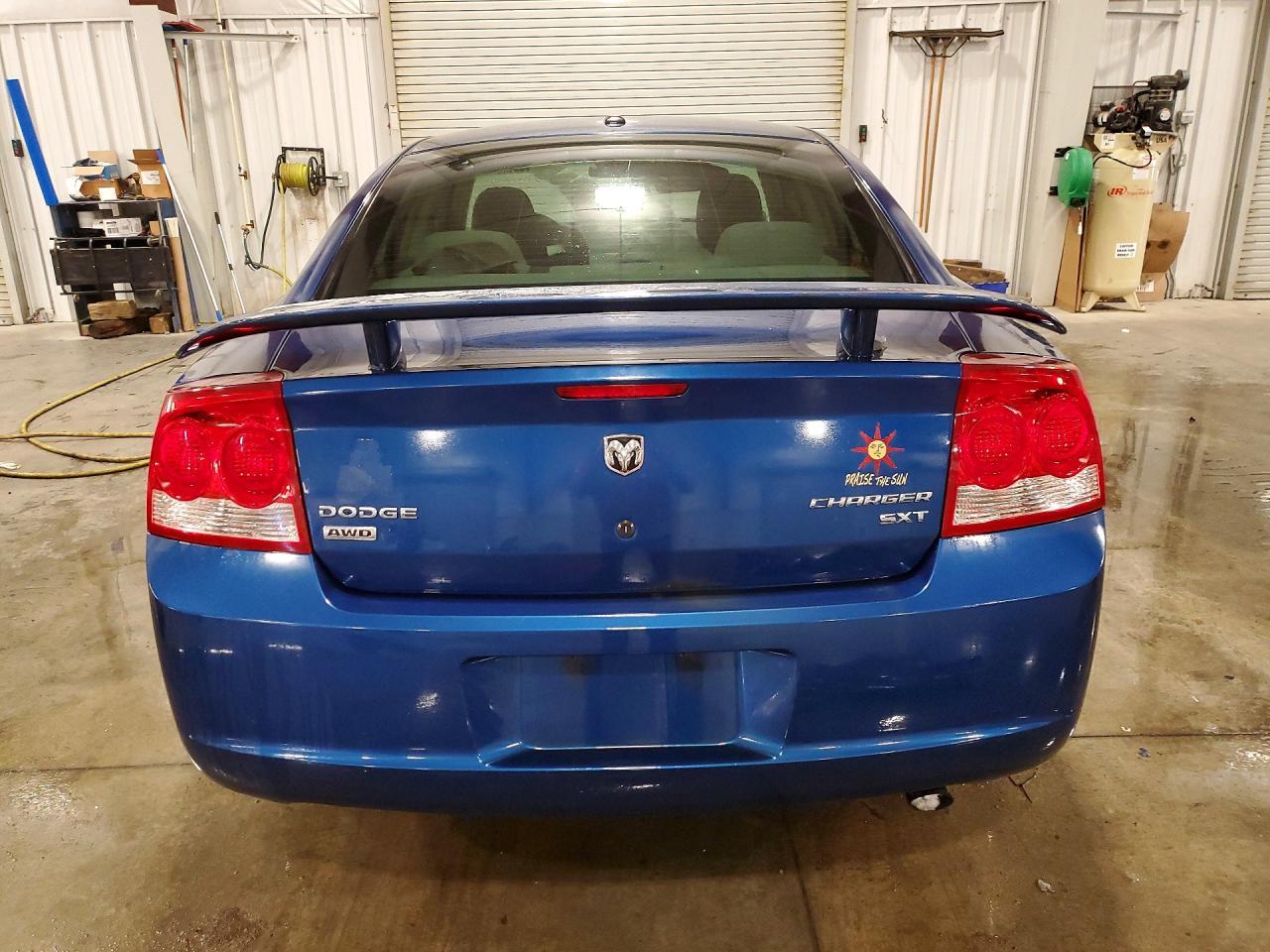 2010 Dodge Charger Sxt - Image 6