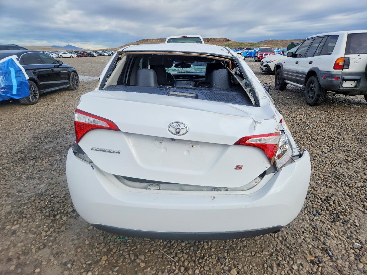 2015 Toyota Corolla S Plus - Фото 6