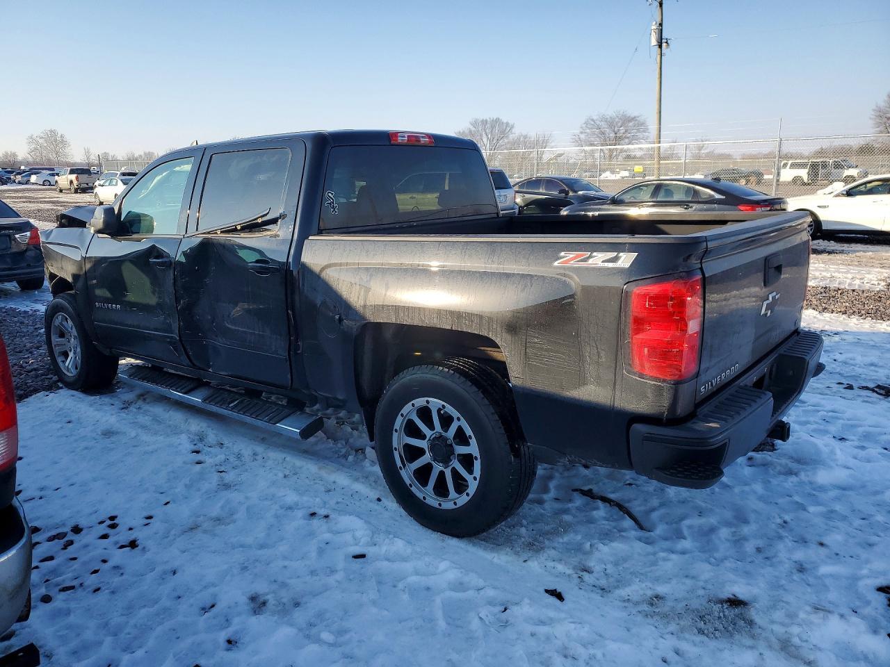 2016 Chevrolet Silverado K1500 Lt - Image 2