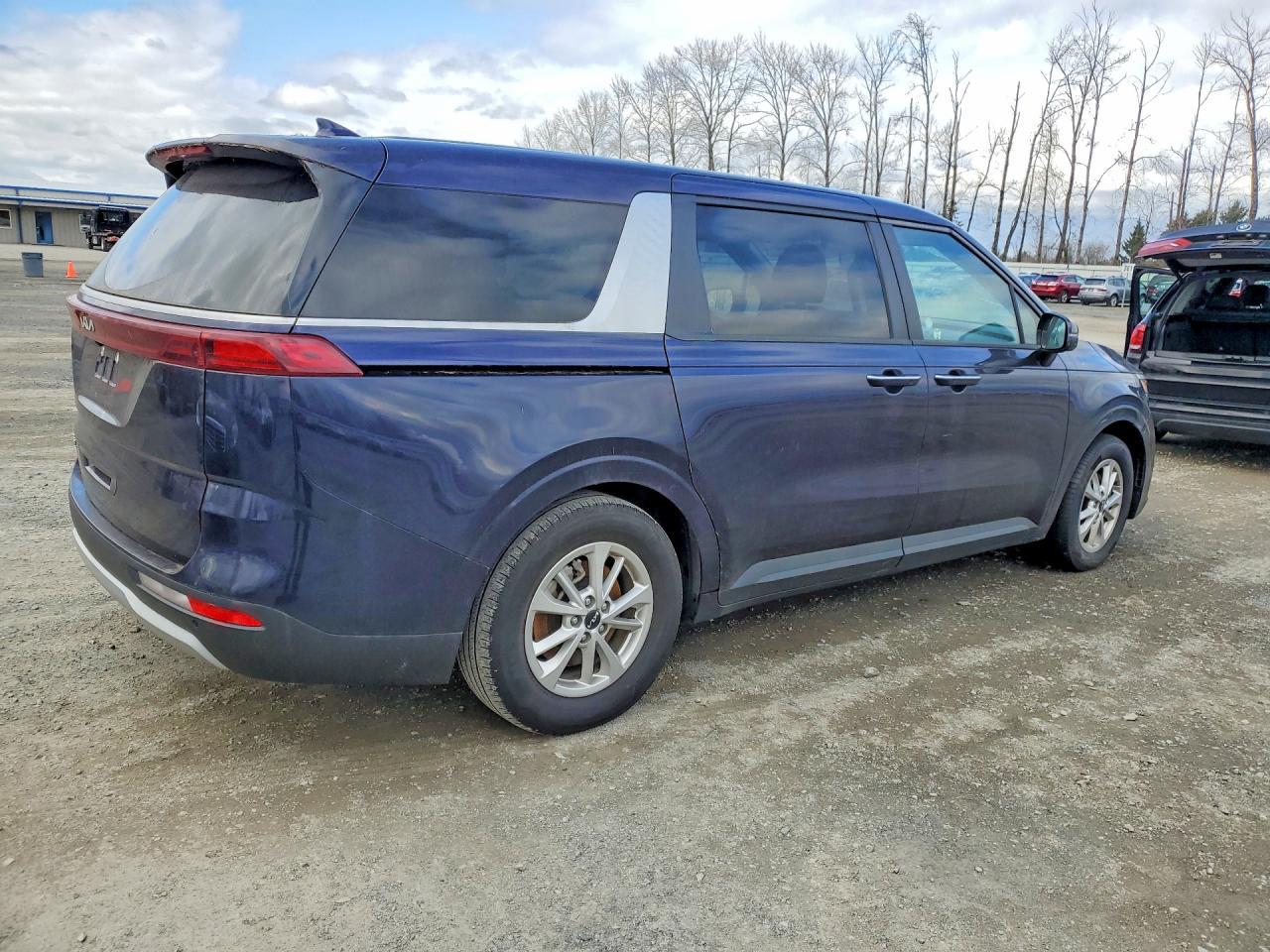 2022 Kia Carnivalxe - Фото 3