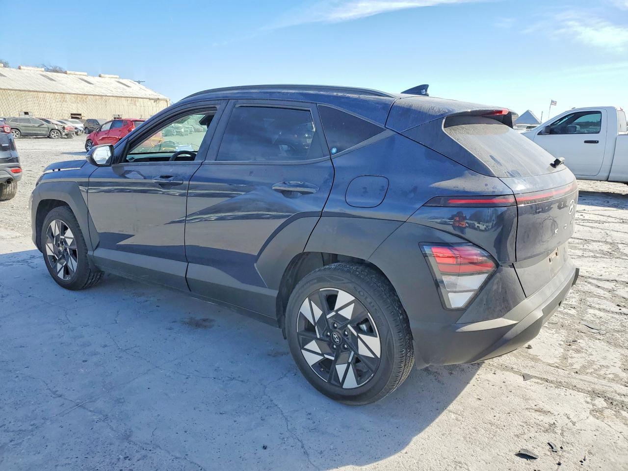 2024 Hyundai Kona Sel - Image 2