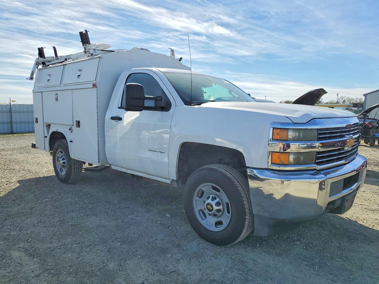 2015 Chevrolet Silverado 2500 Utility / Service Tr - Фото 4